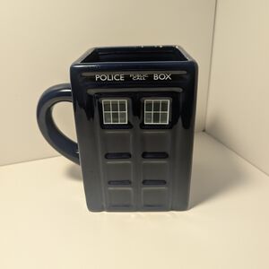 2012 BBC Dr. Who Tardis Mug *Missing Lid*